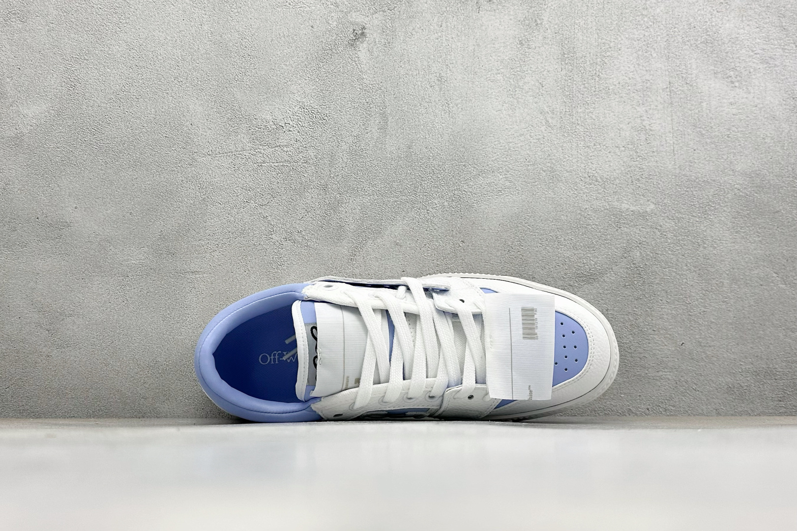 S版OFF- WHITE 3.0 Off Court 小牛皮 圆头系带低帮板鞋 原厂原档开发 外观很有设计感 个性独特 