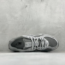 HA版New Balance NB740 轻便复古休闲运动跑步鞋 全鞋身以网格布作为基地,在细节部分以皮革作为辅助添加, HA版New Balance NB740 轻便复古休闲运动跑步鞋 全鞋身以网格布作为基地,在细节部分以皮革作为辅助添加,
