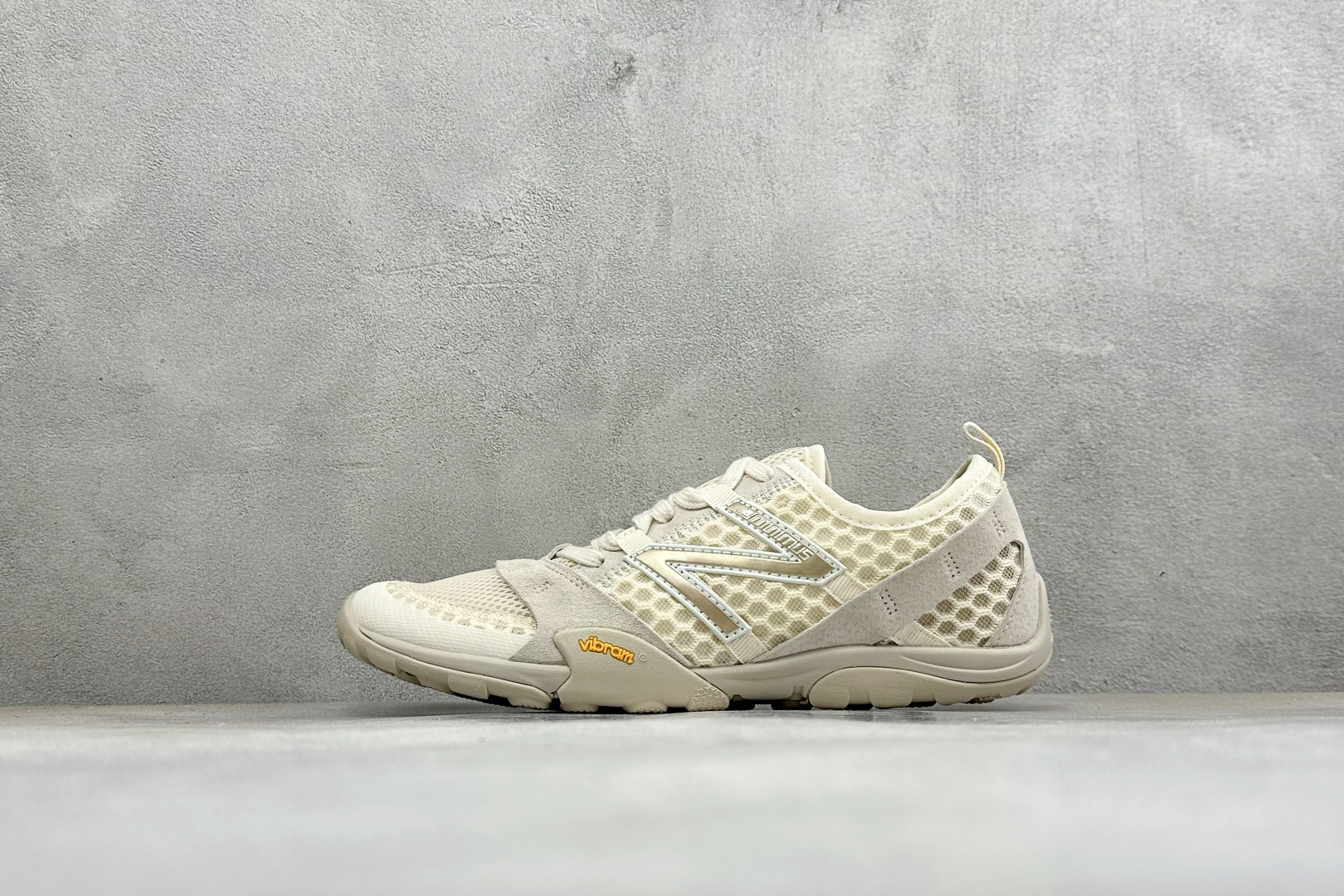 DZ版New Balance MT10系列 新百伦 薄底赤足鞋 防滑耐磨平衡轻便 低帮休闲城市通勤跑步鞋 货号: MT1 DZ版New Balance MT10系列 新百伦 薄底赤足鞋 防滑耐磨平衡轻便 低帮休闲城市通勤跑步鞋 货号: MT1