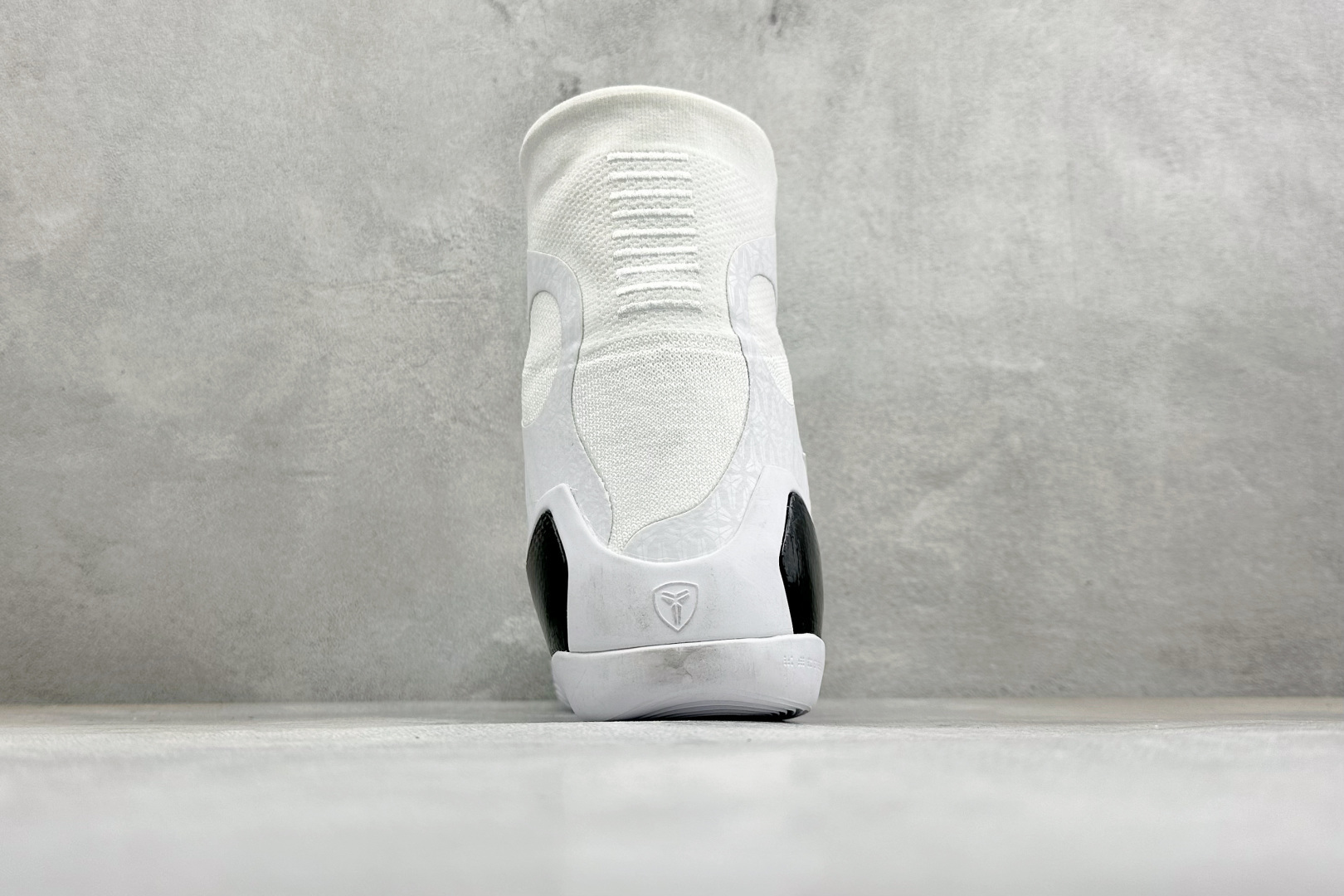 DG福利 Nike Kobe 9 Elite Protro "HALO" 科比9代精英纯白 高帮实战篮球鞋 #原楦打造灵 DG福利 Nike Kobe 9 Elite Protro "HALO" 科比9代精英纯白 高帮实战篮球鞋 #原楦打造灵