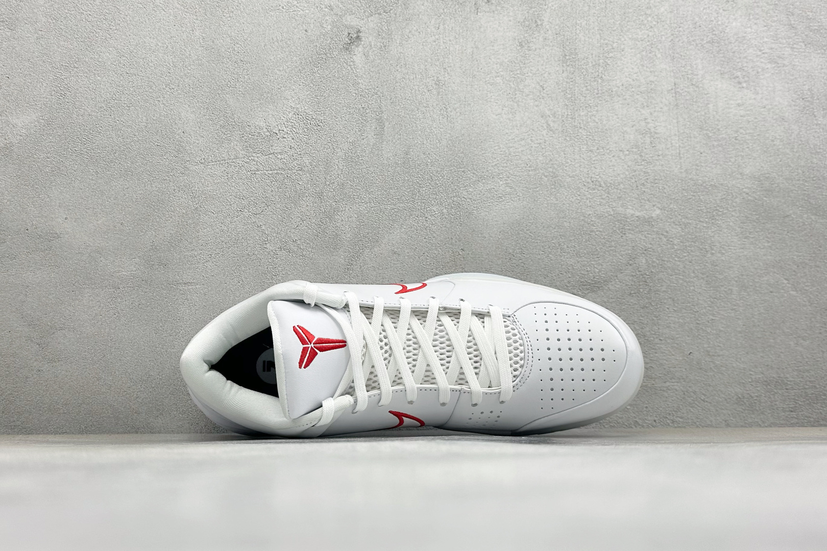 灭世Nike Zoom Kobe 4 ZK4 科比四代 #原装正确鞋盒 全新版型升级(侧身腰线,后跟孤度,鞋头翘度) # 灭世Nike Zoom Kobe 4 ZK4 科比四代 #原装正确鞋盒 全新版型升级(侧身腰线,后跟孤度,鞋头翘度) #