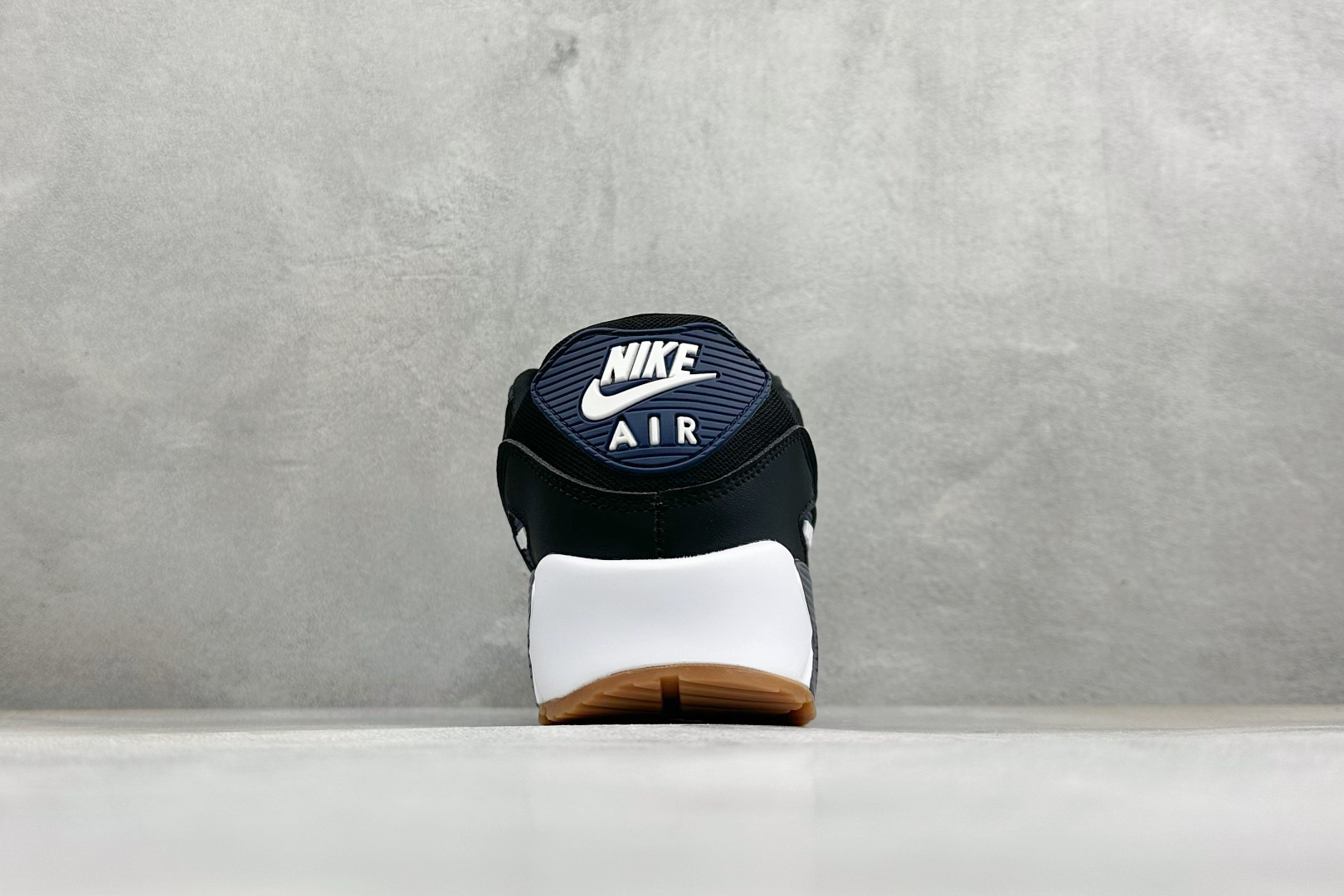 Nike Air Max 90 耐克复古气垫跑鞋 货号:FB9658-400 尺码:36 37.5 38 39 40 4 Nike Air Max 90 耐克复古气垫跑鞋 货号:FB9658-400 尺码:36 37.5 38 39 40 4