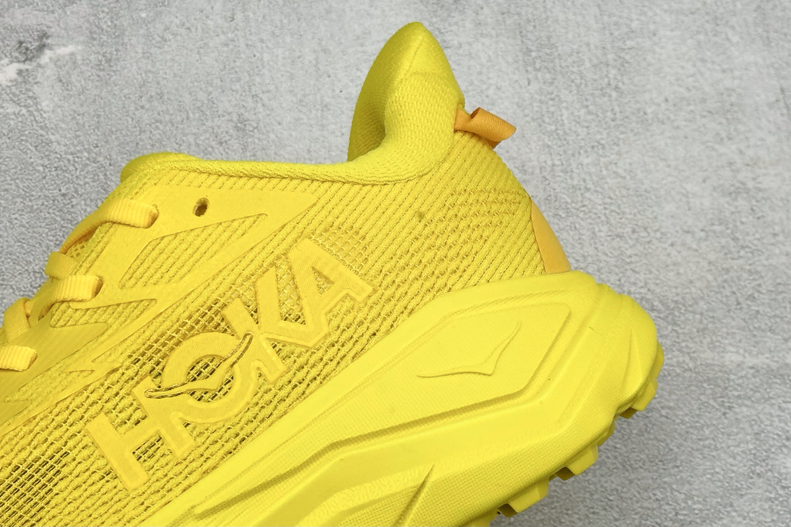 HOKA CHALLENGER 8 运动平衡 轻便系带减震防滑耐磨低帮跑步鞋 货号: -ENL 尺码: 40 40.5 