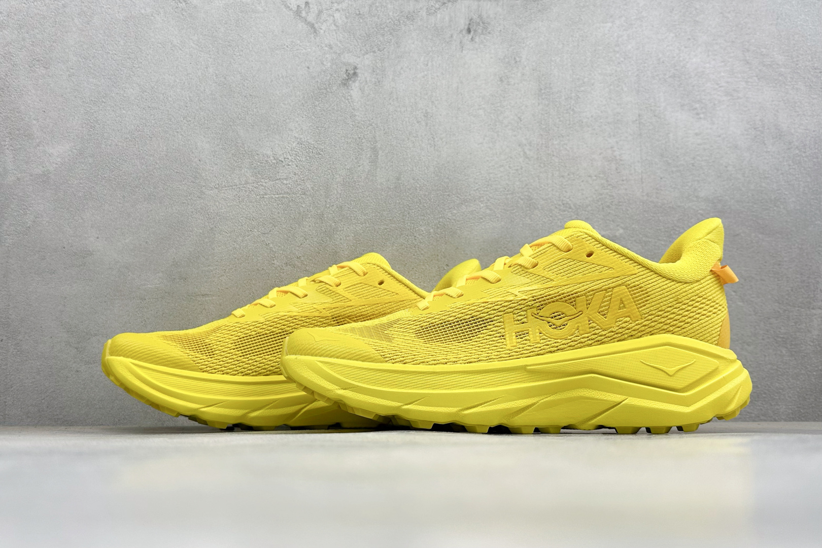 HOKA CHALLENGER 8 运动平衡 轻便系带减震防滑耐磨低帮跑步鞋 货号: -ENL 尺码: 40 40.5 