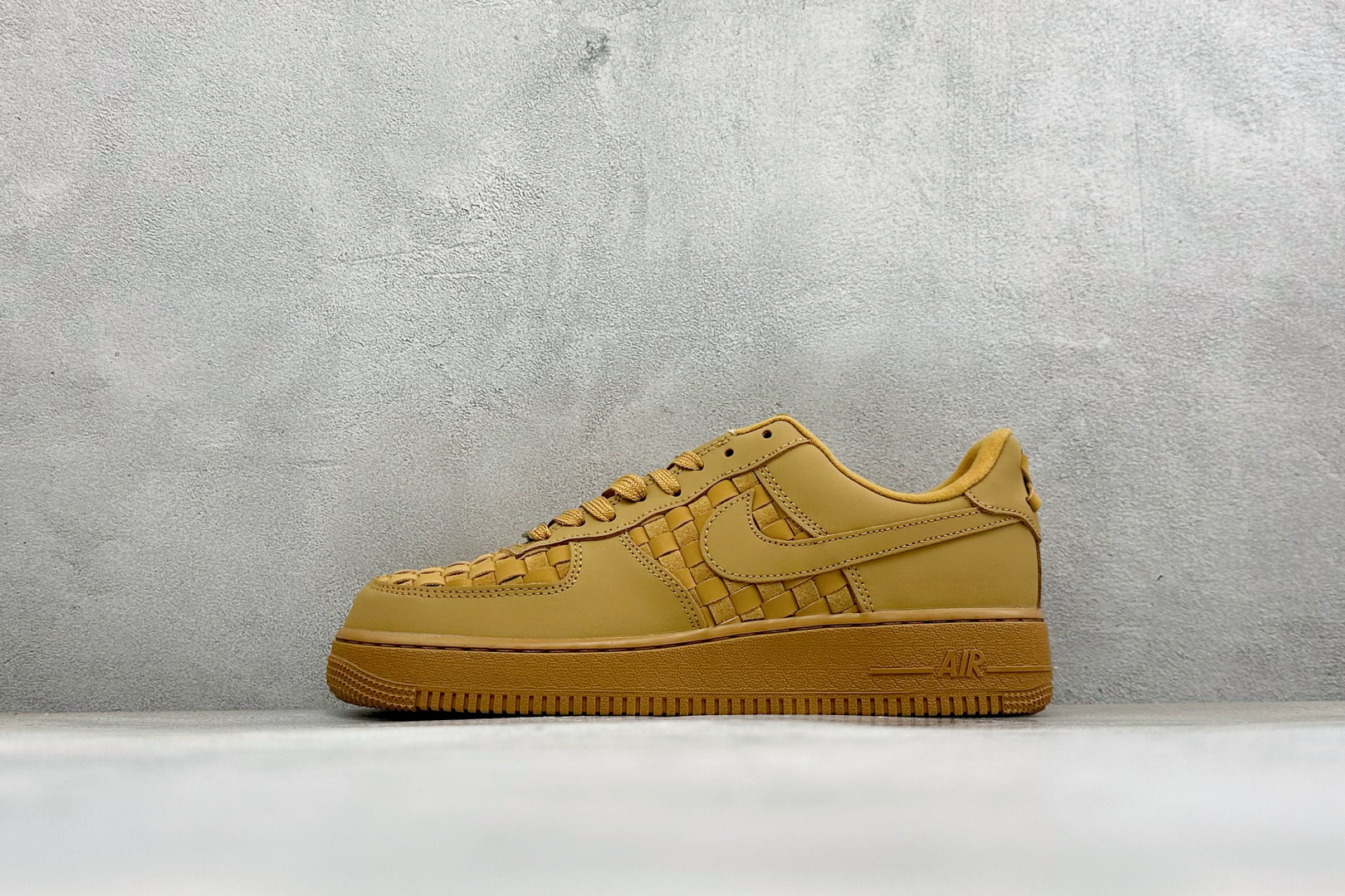 SC福利 Nike Air Force 1 '07 Low 空军一号低帮百搭休闲运动板鞋 柔软、弹性十足的缓震性能和出色 SC福利 Nike Air Force 1 '07 Low 空军一号低帮百搭休闲运动板鞋 柔软、弹性十足的缓震性能和出色