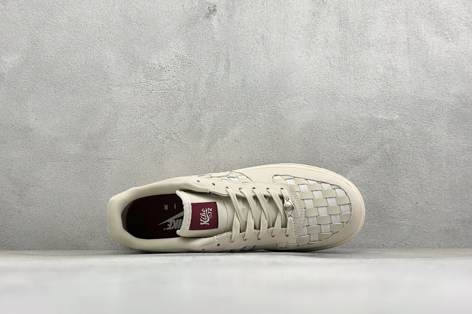 SC福利 Nike Air Force 1 '07 Low 空军一号低帮百搭休闲运动板鞋 柔软、弹性十足的缓震性能和出色 SC福利 Nike Air Force 1 '07 Low 空军一号低帮百搭休闲运动板鞋 柔软、弹性十足的缓震性能和出色
