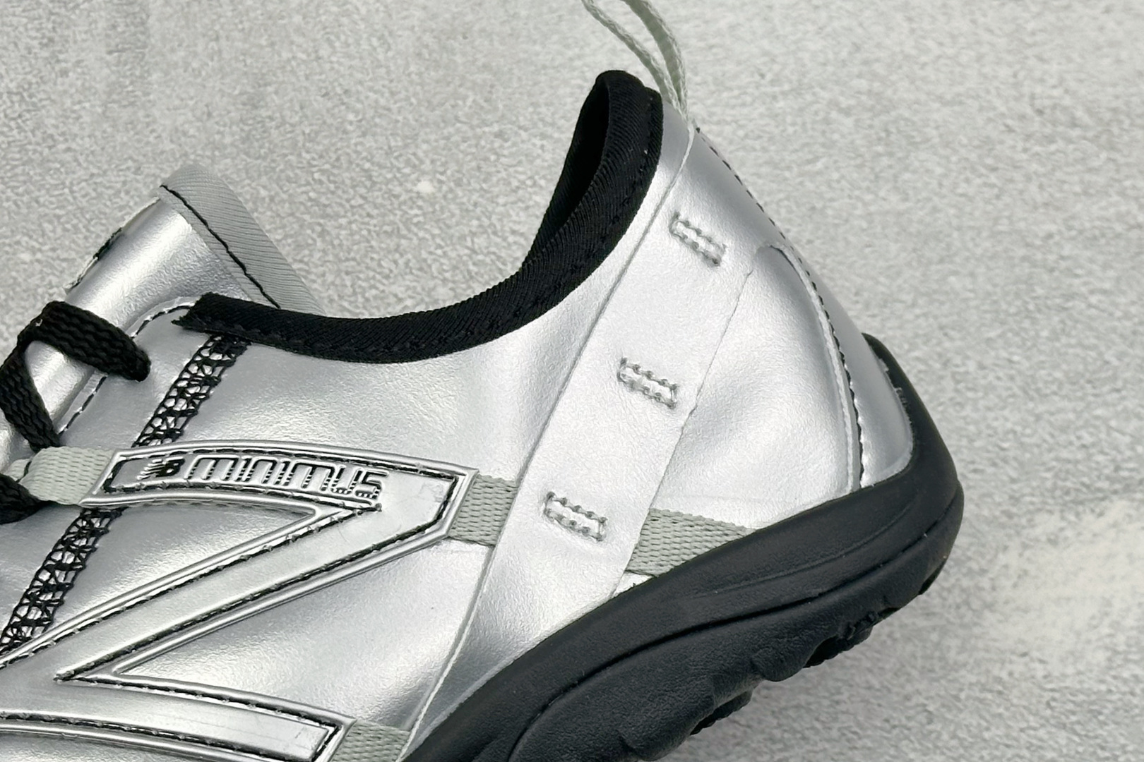 DZ版New Balance MT10系列 新百伦 薄底赤足鞋 防滑耐磨平衡轻便 低帮休闲城市通勤跑步鞋 货号: MT1