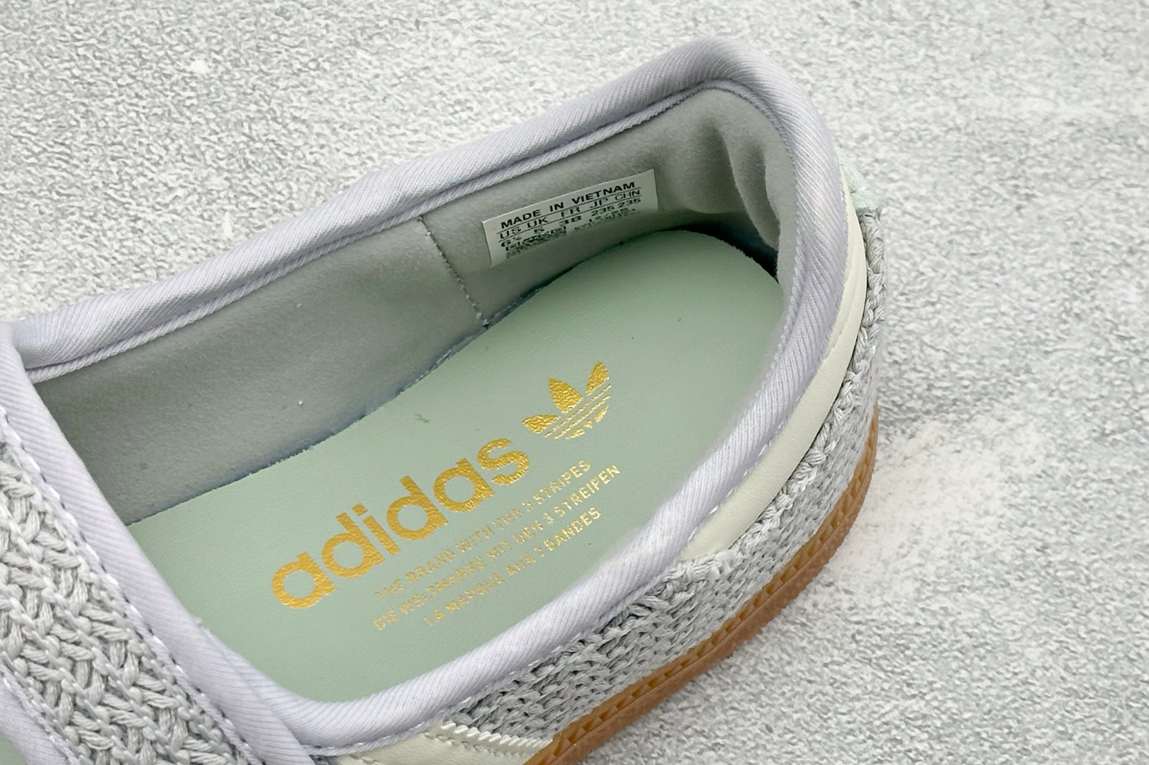 ZC版Adidas Samba Jane 阿迪达斯 玛丽珍懒人生活休闲鞋 货号：LA7837 尺码：36-45 