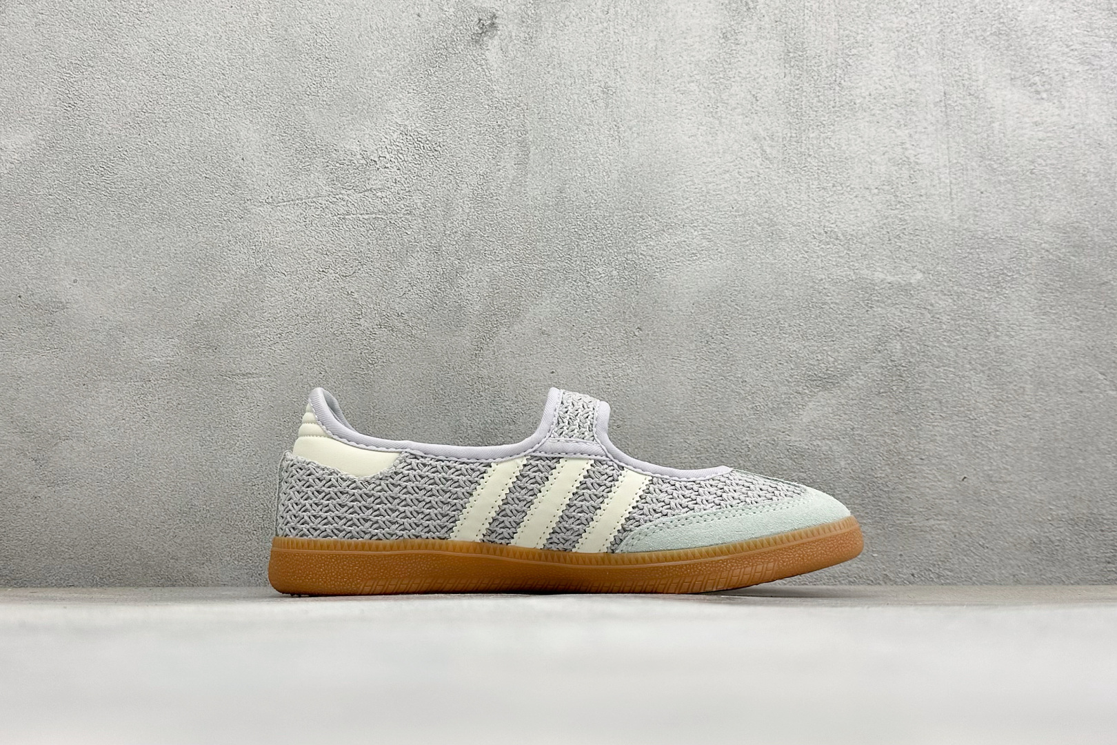 ZC版Adidas Samba Jane 阿迪达斯 玛丽珍懒人生活休闲鞋 货号：LA7837 尺码：36-45 