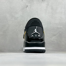 Air Jordan Legacy AJ312 Low 头层魔术贴三合一板鞋 货号:CD7069-071 尺码:36 3 Air Jordan Legacy AJ312 Low 头层魔术贴三合一板鞋 货号:CD7069-071 尺码:36 3