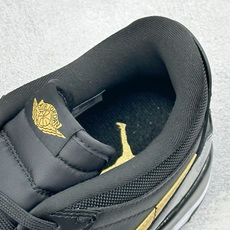 Air Jordan Legacy AJ312 Low 头层魔术贴三合一板鞋 货号:CD7069-071 尺码:36 3 Air Jordan Legacy AJ312 Low 头层魔术贴三合一板鞋 货号:CD7069-071 尺码:36 3