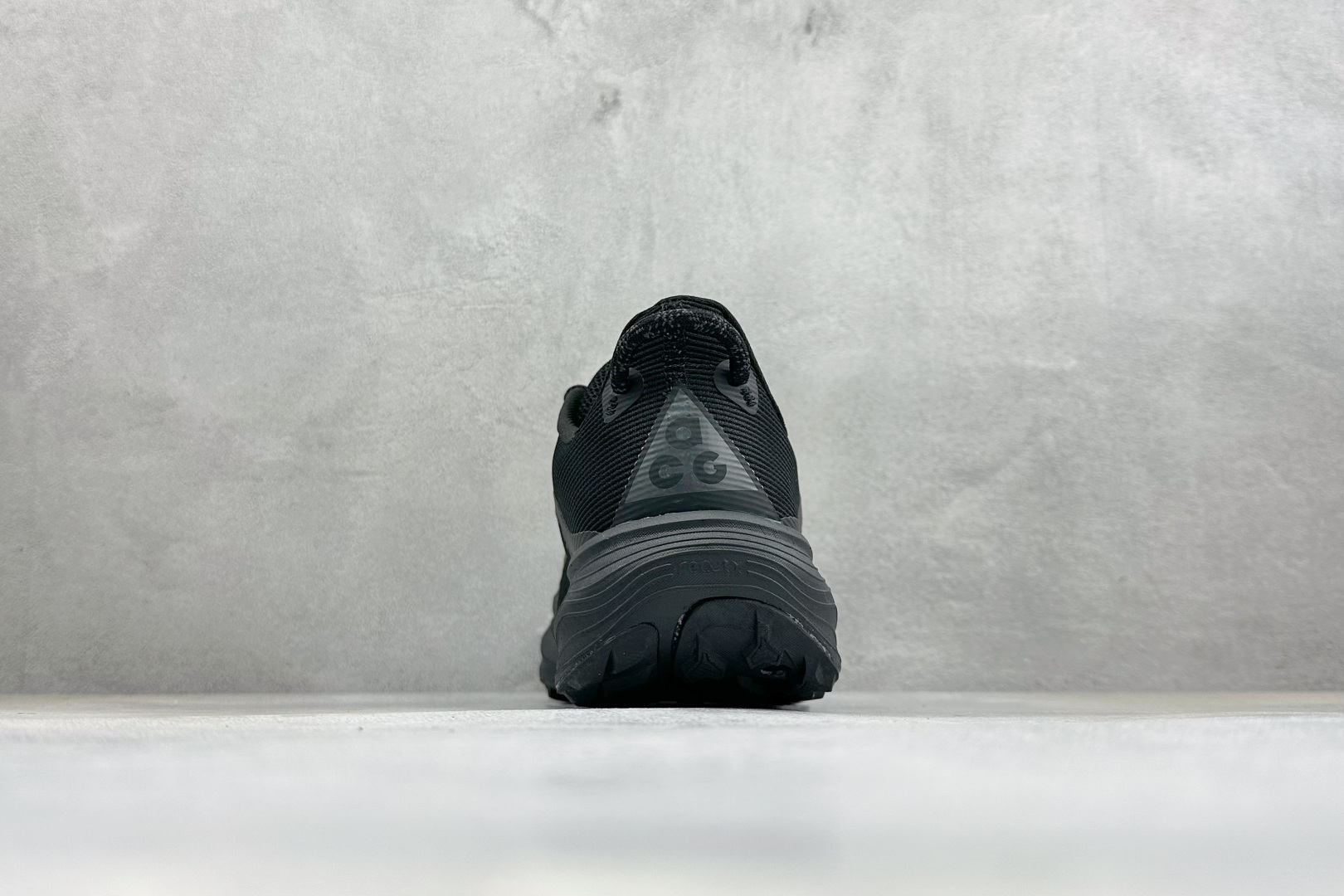 GS版NIKE ACG PEGASUS TRAIL 运动户外百搭 织物减震防滑透气 低帮越野跑步鞋 货号: HV8116