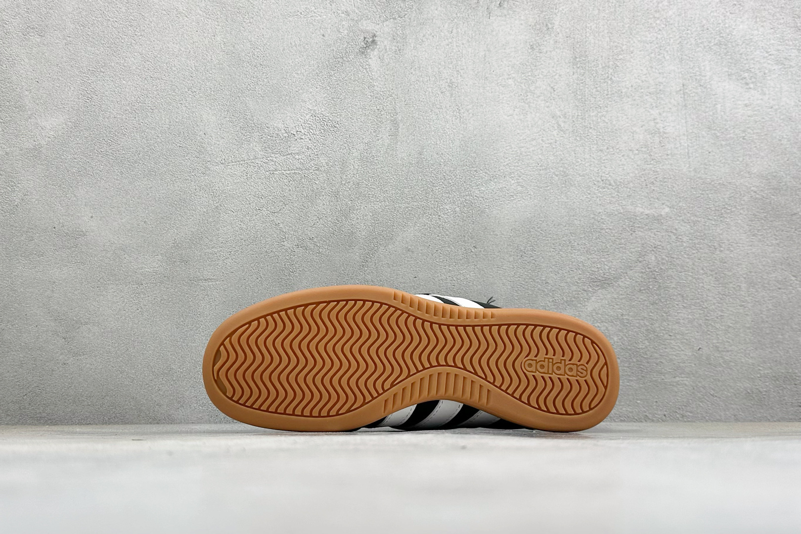 Adidas Barreda Mary Jane 舒适贴合 轻便平跟 阿迪低帮休闲玛丽珍鞋 货号: LA4273 尺码：
