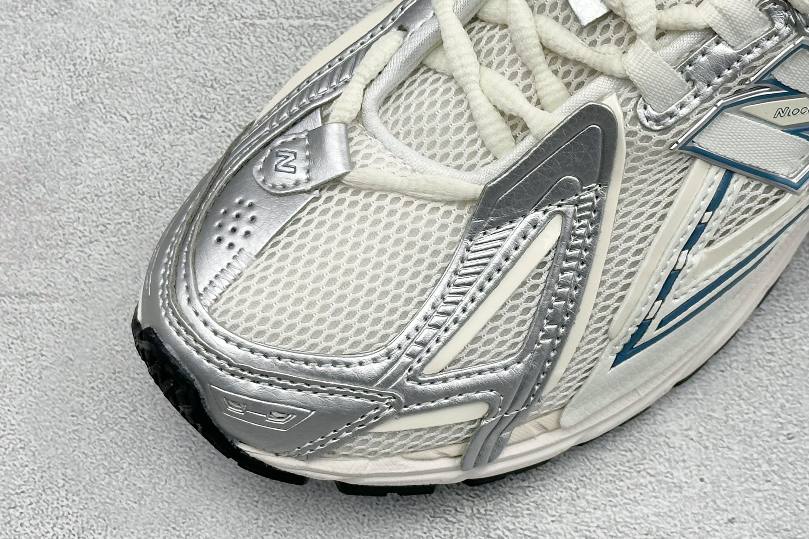 GS版New Balance M1906系列复古单品宝藏老爹鞋 复古元素叠加 质感超级棒 楦版型材料细节做工精细 作为N