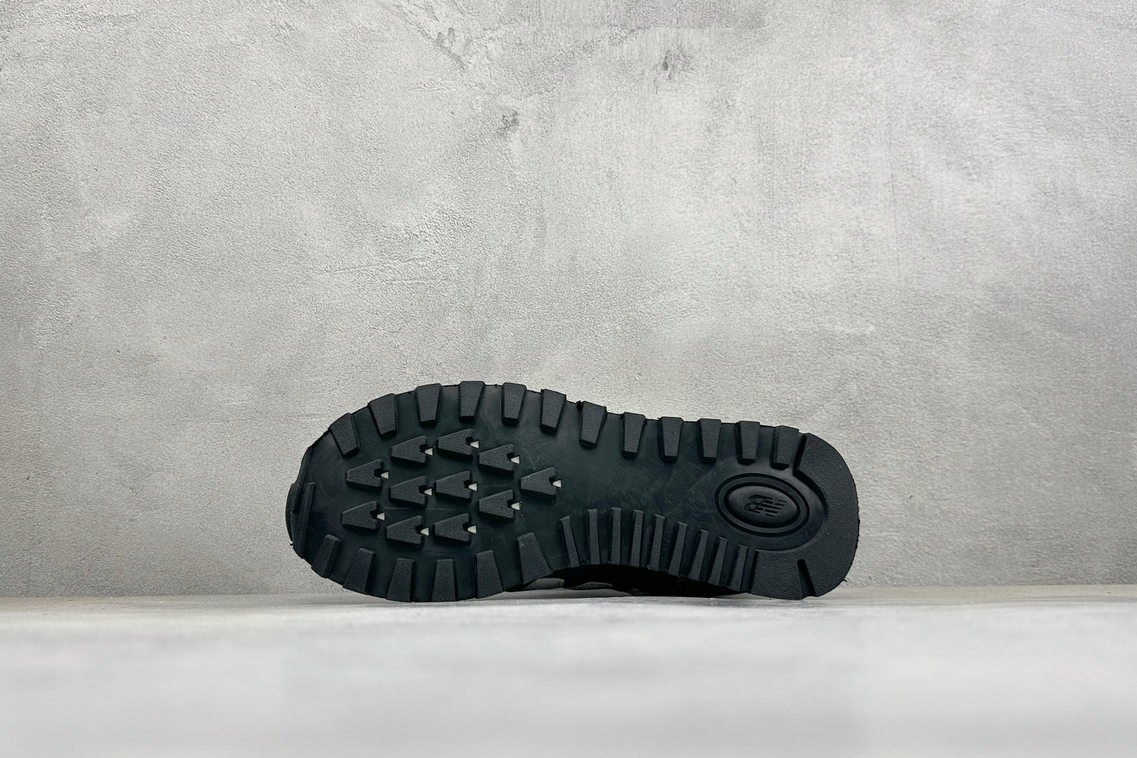 GS版New Balance U574 新百伦低帮复古休闲运动慢跑鞋 采用猪巴革组合网织物鞋面材质全新4层组合独立私模大 GS版New Balance U574 新百伦低帮复古休闲运动慢跑鞋 采用猪巴革组合网织物鞋面材质全新4层组合独立私模大