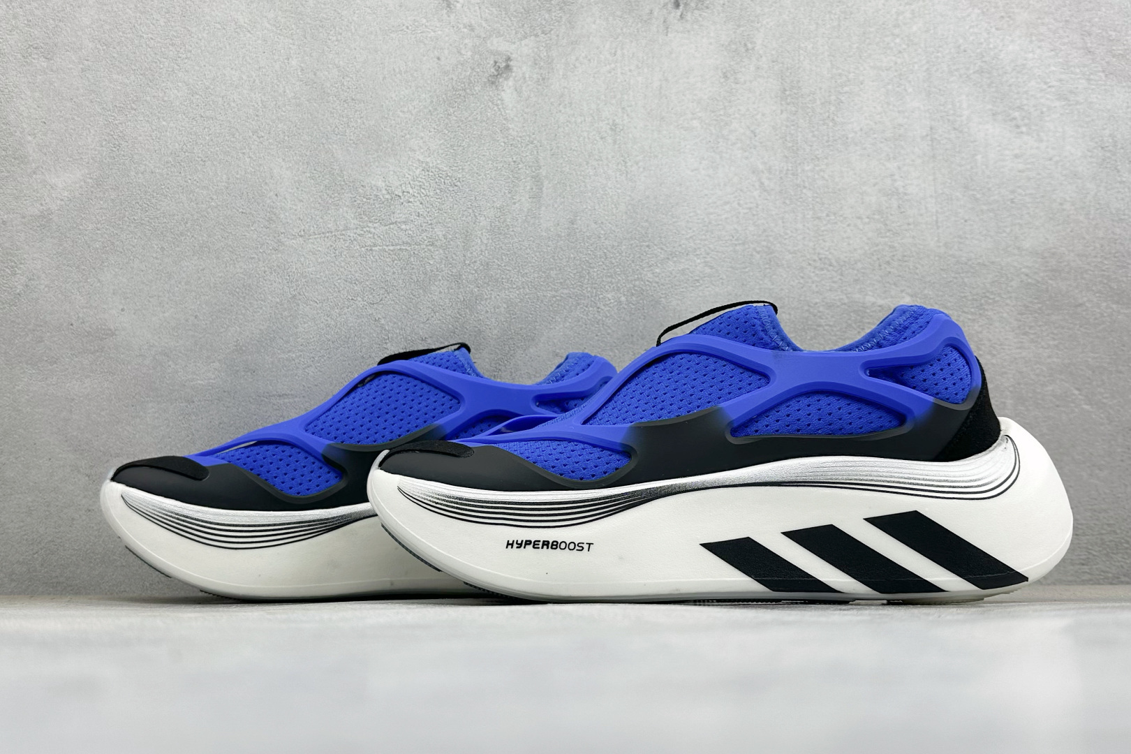 JF版Adidas HYPERBOOST EDGE M 阿迪达斯全新爆米花透气缓震跑步鞋 货号：KH7433 尺码：36