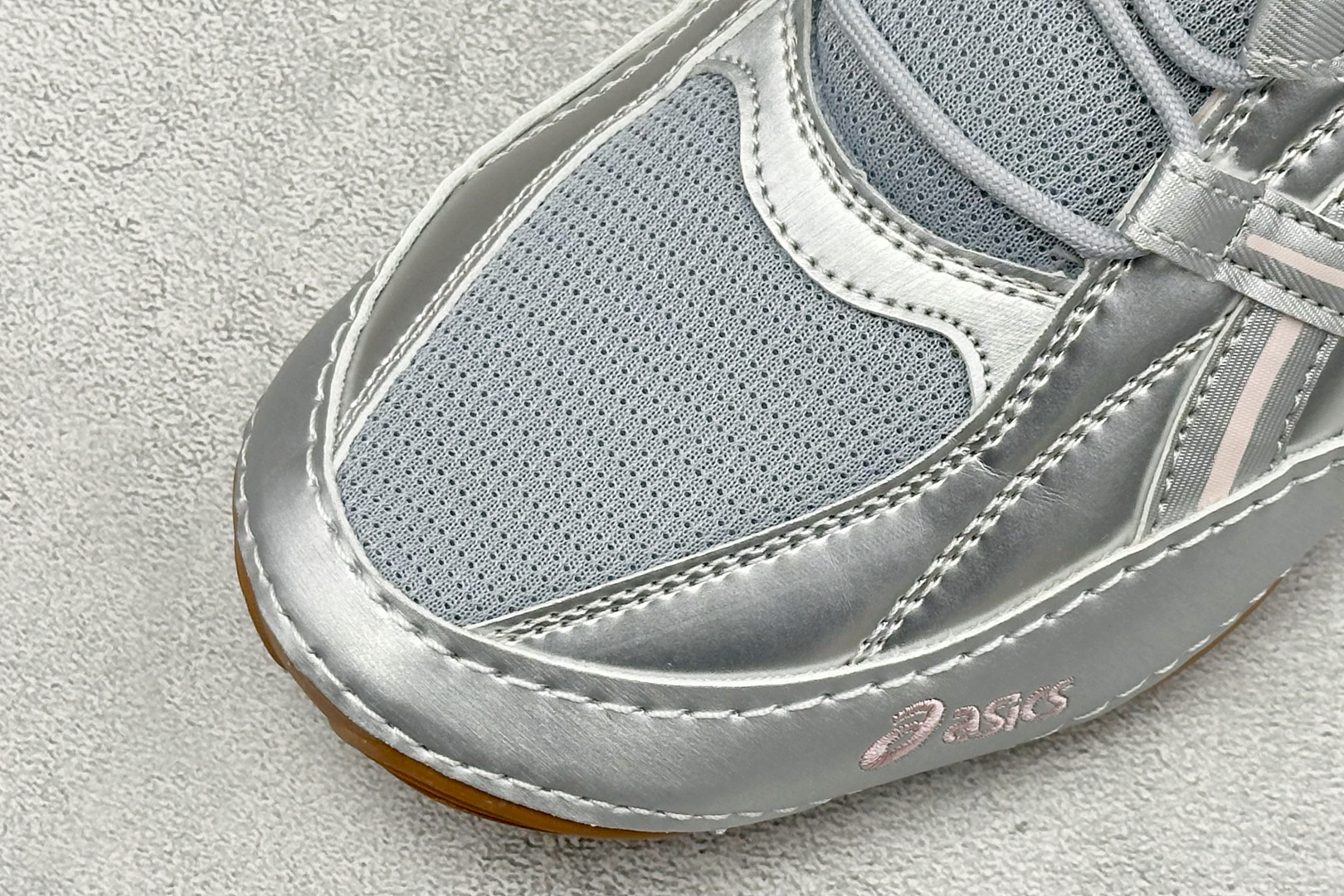 ZH版Asics Hypersync 亚瑟士 薄底德训 时尚经典透气包裹性轻便 低帮休闲板鞋 以复古之名 解锁街头新表达 ZH版Asics Hypersync 亚瑟士 薄底德训 时尚经典透气包裹性轻便 低帮休闲板鞋 以复古之名 解锁街头新表达