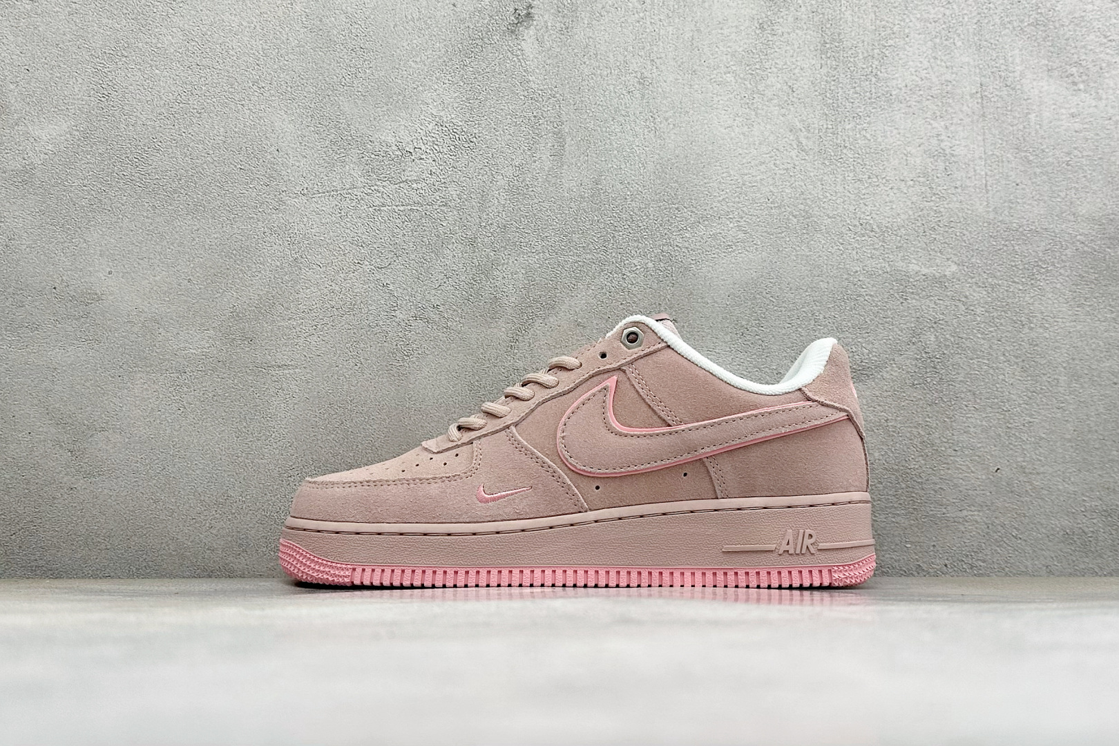 福利特价 Nike Air Force 1'07 Low 联名款 空军一号低帮休闲板鞋 #原楦原纸板 纯正空军版型 内置 福利特价 Nike Air Force 1'07 Low 联名款 空军一号低帮休闲板鞋 #原楦原纸板 纯正空军版型 内置