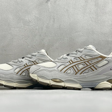 Asics Gel-NYC 亚瑟士 防滑耐磨 休闲运动鞋 采用双层提花网面设计 提高包裹性和透气性 后跟搭载稳定系统科技 Asics Gel-NYC 亚瑟士 防滑耐磨 休闲运动鞋 采用双层提花网面设计 提高包裹性和透气性 后跟搭载稳定系统科技