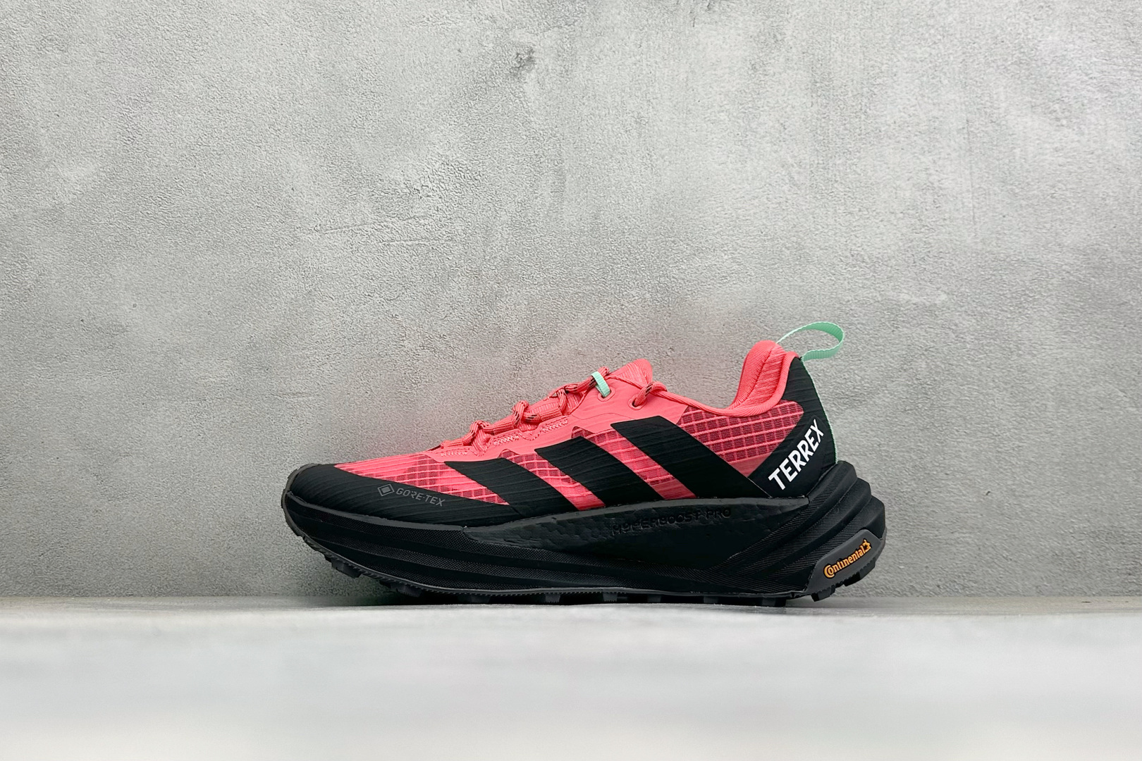 Adidas Terrex Freehiker 3 Low GTX 阿迪达斯透气缓震休闲生活鞋 货号:KI8282 尺码 Adidas Terrex Freehiker 3 Low GTX 阿迪达斯透气缓震休闲生活鞋 货号:KI8282 尺码