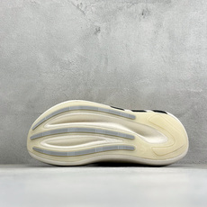 Adidas HyperBoost Edge M 阿迪达斯全新爆米花透气缓震跑步鞋 货号:KH7429 尺码:36 36 Adidas HyperBoost Edge M 阿迪达斯全新爆米花透气缓震跑步鞋 货号:KH7429 尺码:36 36