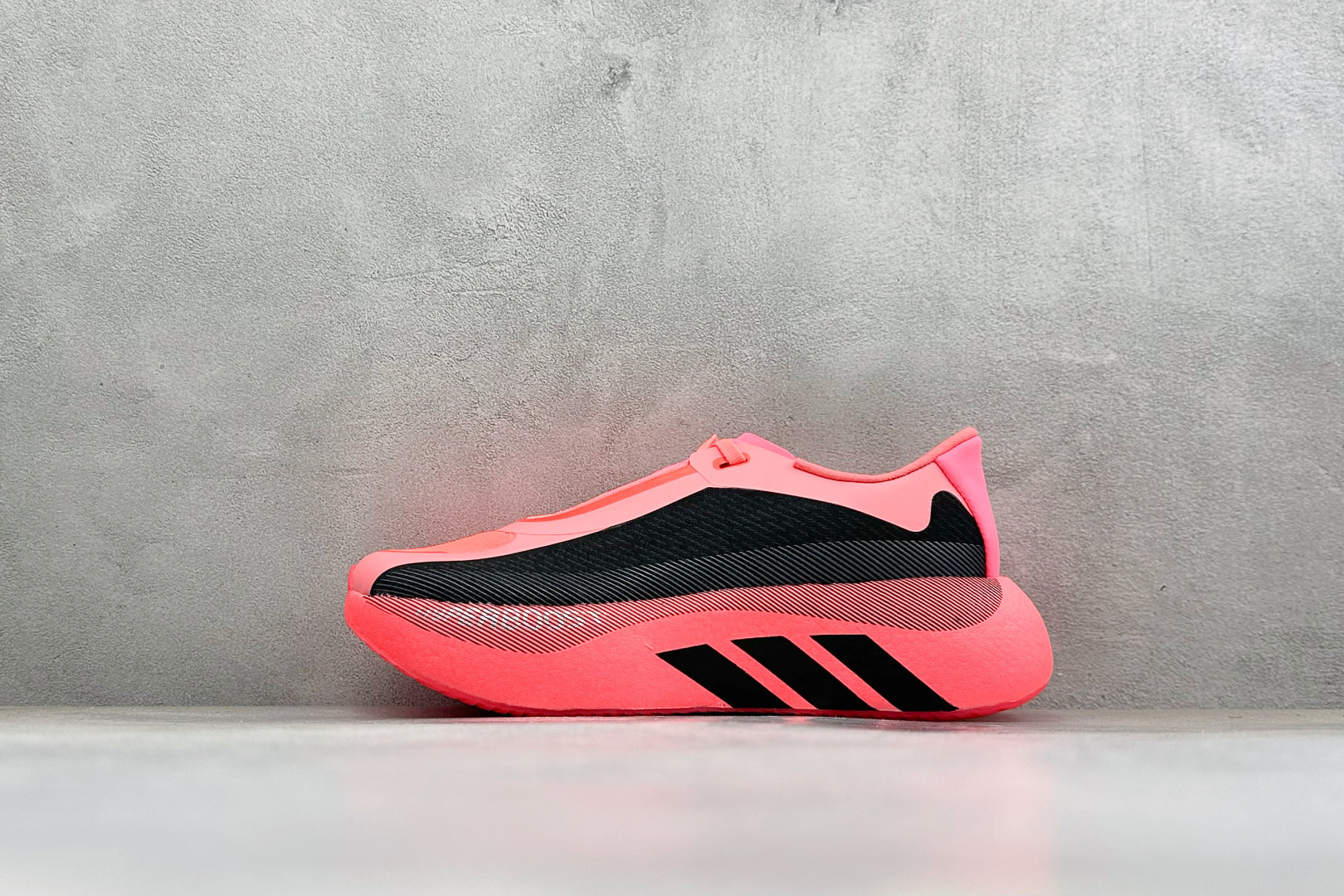 Adidas HyperBoost Edge M 阿迪达斯全新爆米花透气缓震跑步鞋 货号:KH8128 尺码:36 3 Adidas HyperBoost Edge M 阿迪达斯全新爆米花透气缓震跑步鞋 货号:KH8128 尺码:36 3