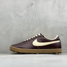 福利特价 Nike Astro Grabber Lthr 复古联名慢跑鞋 鞋面由独特编织纹理覆盖 鞋带点缀有小配饰 整体 福利特价 Nike Astro Grabber Lthr 复古联名慢跑鞋 鞋面由独特编织纹理覆盖 鞋带点缀有小配饰 整体