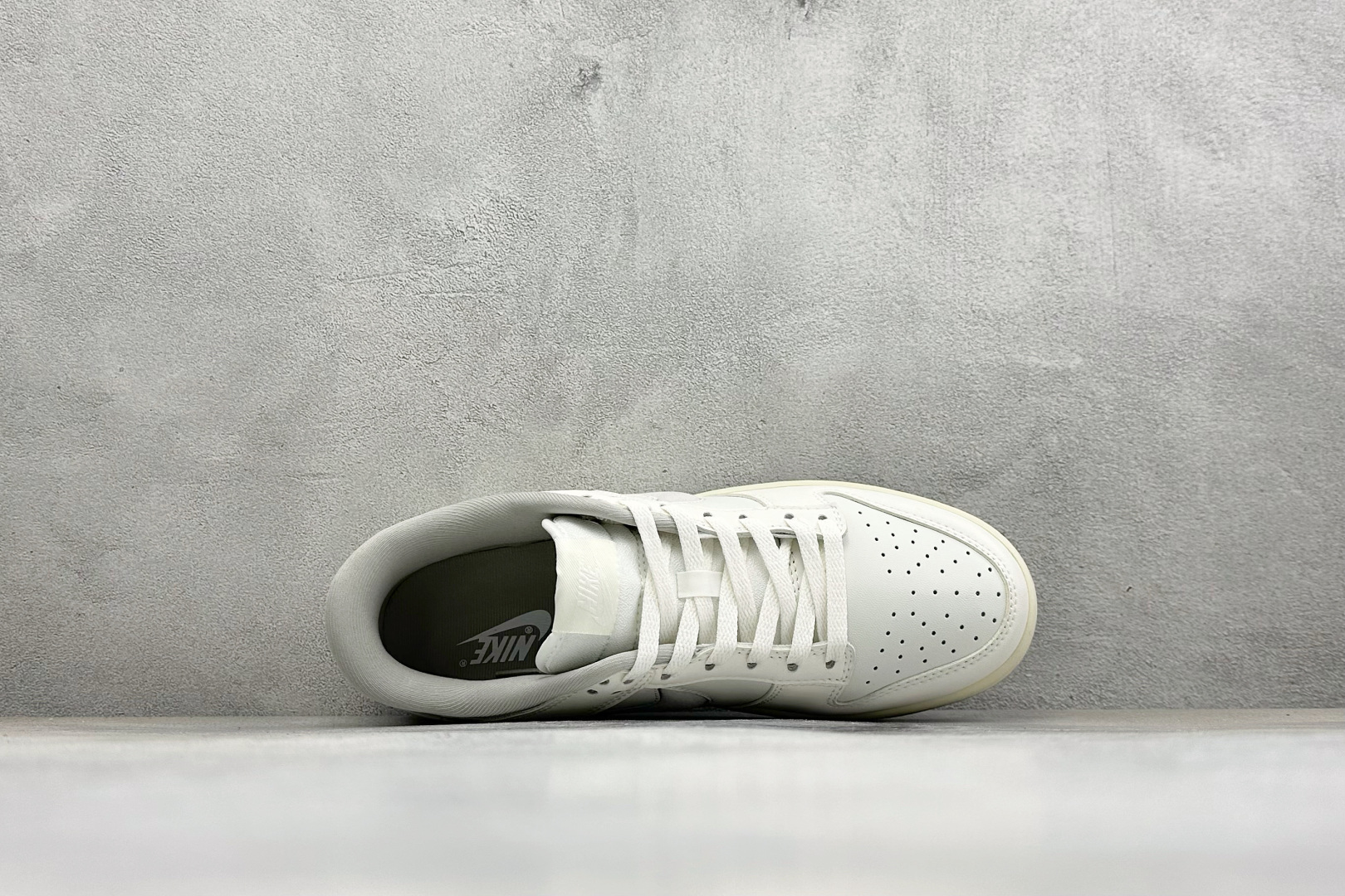 K版Nike SB Dunk Low 低帮休闲板鞋 独家版型蒸餾加工帶來的是更好的视觉和脚感体验大厂纯原品质出货 清洁度 K版Nike SB Dunk Low 低帮休闲板鞋 独家版型蒸餾加工帶來的是更好的视觉和脚感体验大厂纯原品质出货 清洁度