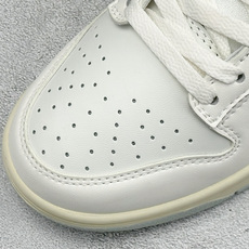 K版Nike SB Dunk Low 低帮休闲板鞋 独家版型蒸餾加工帶來的是更好的视觉和脚感体验大厂纯原品质出货 清洁度 K版Nike SB Dunk Low 低帮休闲板鞋 独家版型蒸餾加工帶來的是更好的视觉和脚感体验大厂纯原品质出货 清洁度