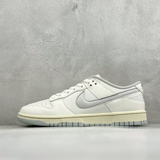 K版Nike SB Dunk Low 低帮休闲板鞋 独家版型蒸餾加工帶來的是更好的视觉和脚感体验大厂纯原品质出货 清洁度 K版Nike SB Dunk Low 低帮休闲板鞋 独家版型蒸餾加工帶來的是更好的视觉和脚感体验大厂纯原品质出货 清洁度