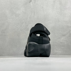 HY版Nike Air Rift 阿迪系列生活休闲鞋 #将芭蕾平底鞋的优雅与独特的分趾设计相结合,并配备 Nike Ai HY版Nike Air Rift 阿迪系列生活休闲鞋 #将芭蕾平底鞋的优雅与独特的分趾设计相结合,并配备 Nike Ai