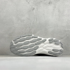 NEW BALANCE 1080V13 缓震运动鞋NB透气运动休闲跑鞋 DETAIL INFO可靠的舒适性和高性能相结合 NEW BALANCE 1080V13 缓震运动鞋NB透气运动休闲跑鞋 DETAIL INFO可靠的舒适性和高性能相结合