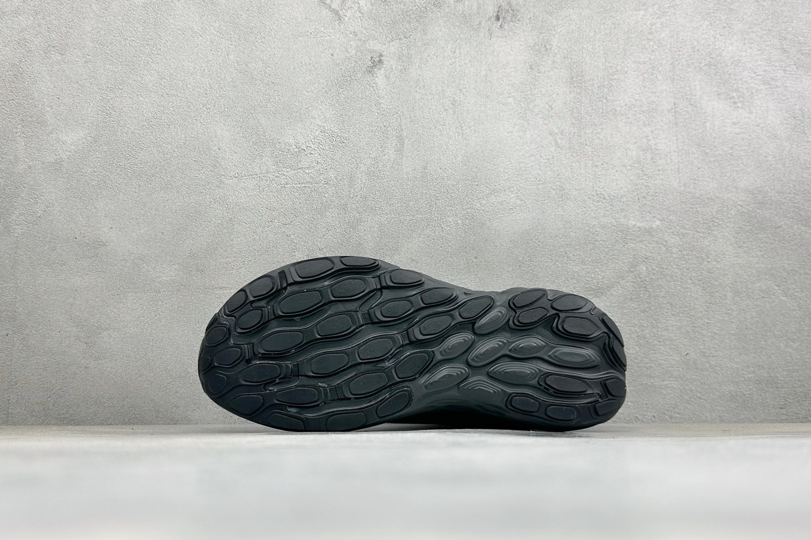 NEW BALANCE 1080V13 缓震运动鞋NB透气运动休闲跑鞋 DETAIL INFO可靠的舒适性和高性能相结合