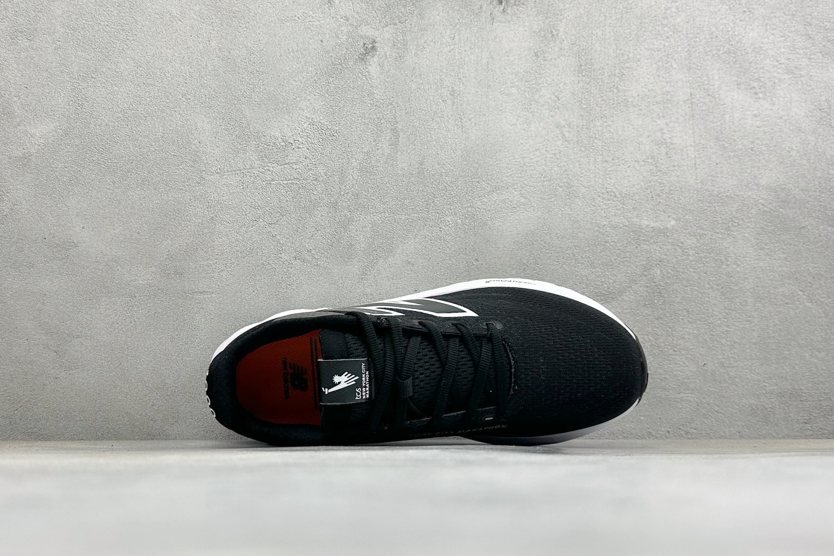 NEW BALANCE 1080V13 缓震运动鞋NB透气运动休闲跑鞋 DETAIL INFO可靠的舒适性和高性能相结合