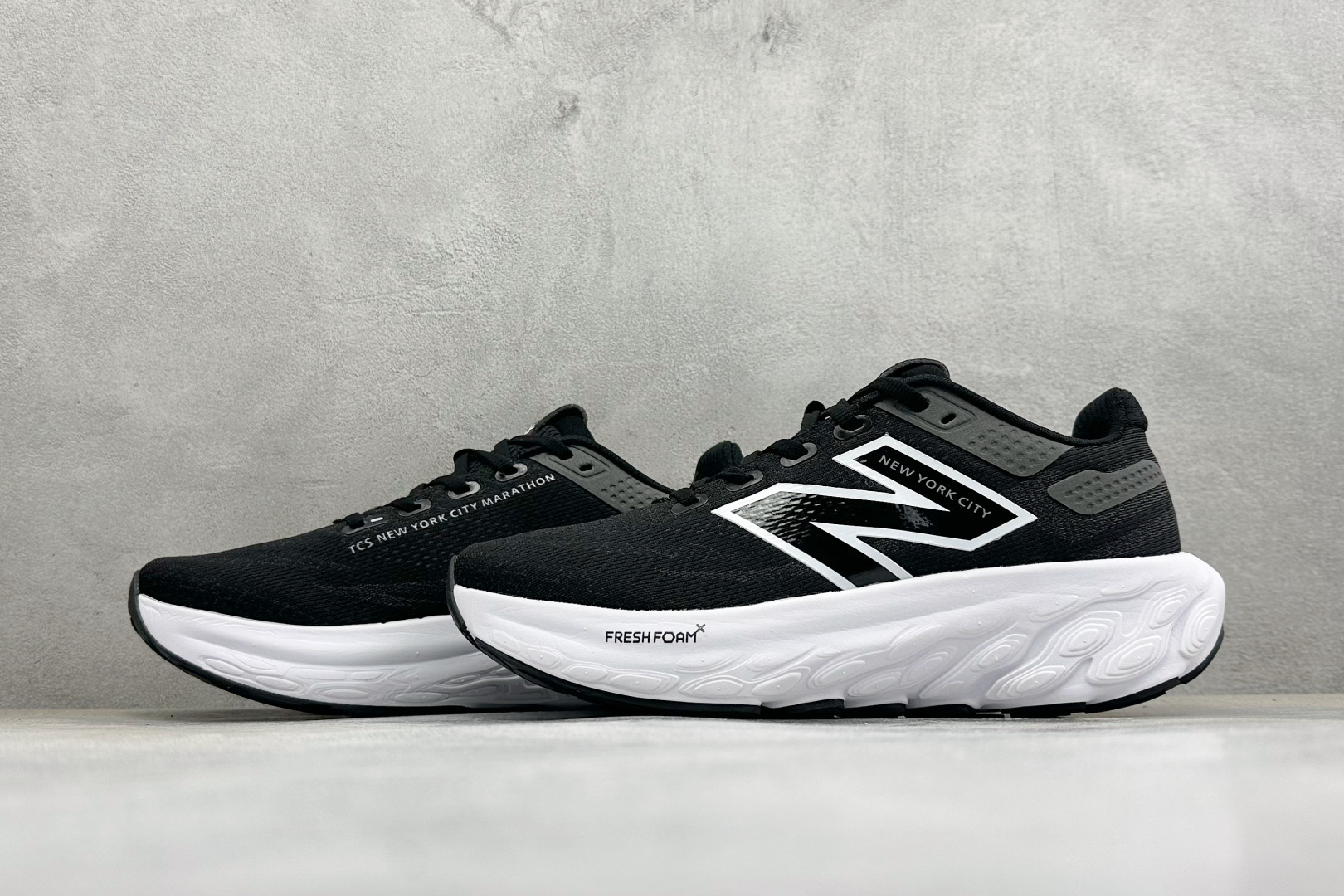 NEW BALANCE 1080V13 缓震运动鞋NB透气运动休闲跑鞋 DETAIL INFO可靠的舒适性和高性能相结合