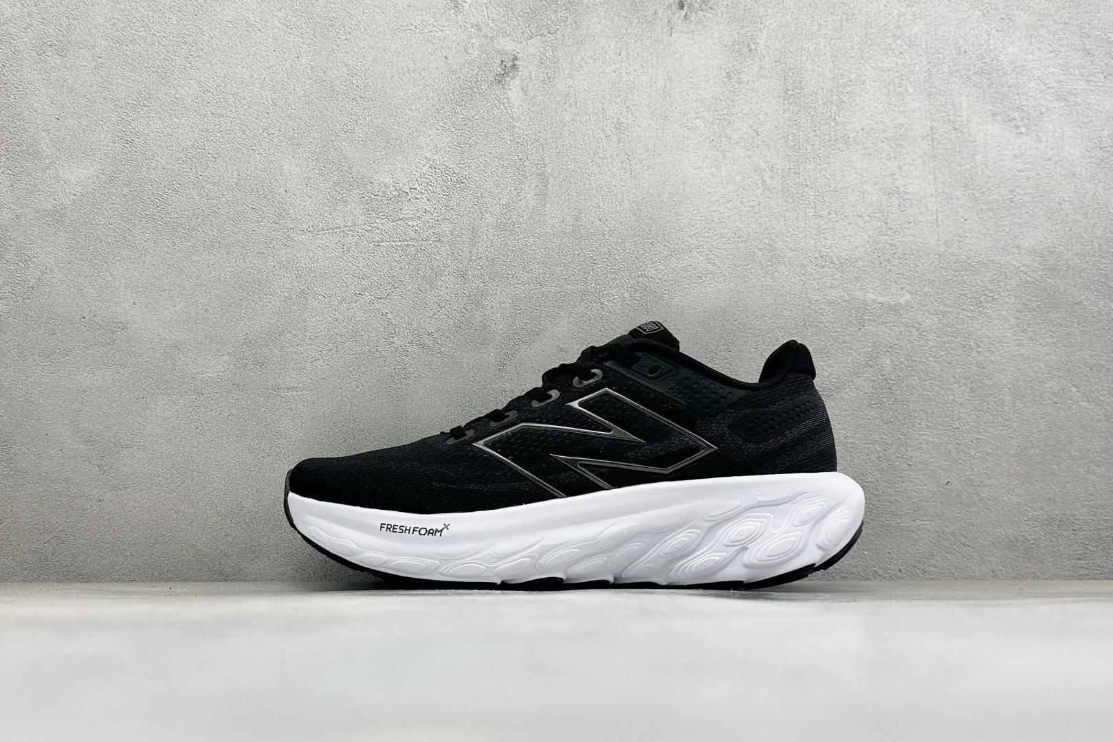 NEW BALANCE 1080V13 缓震运动鞋NB透气运动休闲跑鞋 DETAIL INFO可靠的舒适性和高性能相结合 NEW BALANCE 1080V13 缓震运动鞋NB透气运动休闲跑鞋 DETAIL INFO可靠的舒适性和高性能相结合