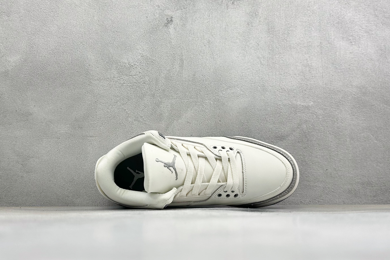 福利特价 Air Jordan 3 Retro 迈克尔·乔丹AJ3代中帮复古休闲运动文化篮球鞋 货号: CK9246-1 福利特价 Air Jordan 3 Retro 迈克尔·乔丹AJ3代中帮复古休闲运动文化篮球鞋 货号: CK9246-1