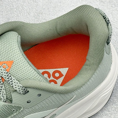 NIKE ACG PEGASUS TRAIL 网面耐磨防震跑步鞋 登月兼顾迅疾外观和稳固脚感 后跟覆面和中足动态支撑巧妙 NIKE ACG PEGASUS TRAIL 网面耐磨防震跑步鞋 登月兼顾迅疾外观和稳固脚感 后跟覆面和中足动态支撑巧妙
