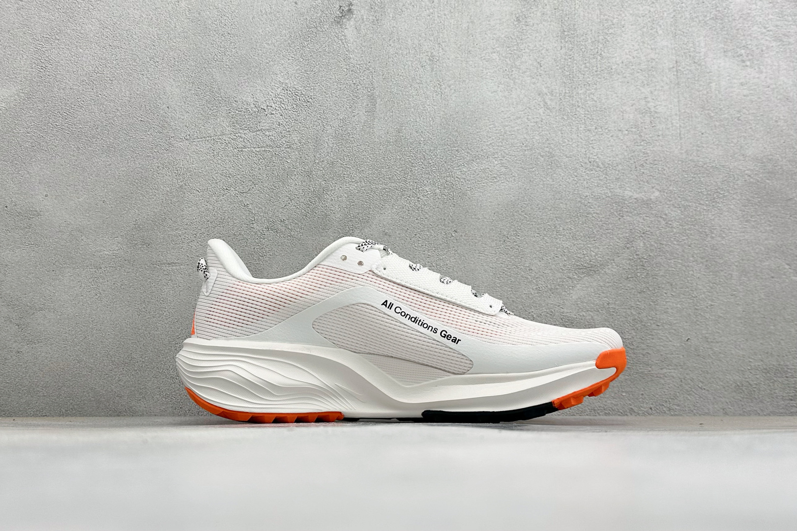 NIKE ACG PEGASUS TRAIL 网面耐磨防震跑步鞋 登月兼顾迅疾外观和稳固脚感 后跟覆面和中足动态支撑巧妙 NIKE ACG PEGASUS TRAIL 网面耐磨防震跑步鞋 登月兼顾迅疾外观和稳固脚感 后跟覆面和中足动态支撑巧妙