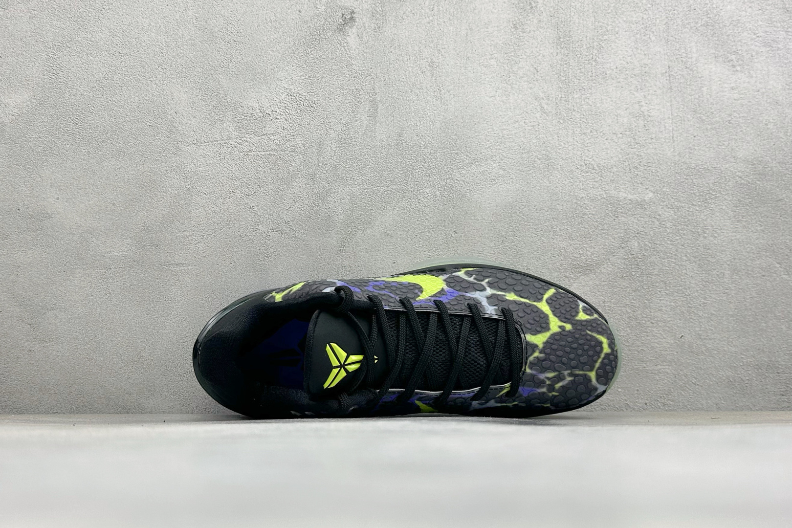 CK版Nike Kobe VI Protro 6 科比6代 男子实战篮球鞋 货号:IO6261-001 尺码:39 40 CK版Nike Kobe VI Protro 6 科比6代 男子实战篮球鞋 货号:IO6261-001 尺码:39 40