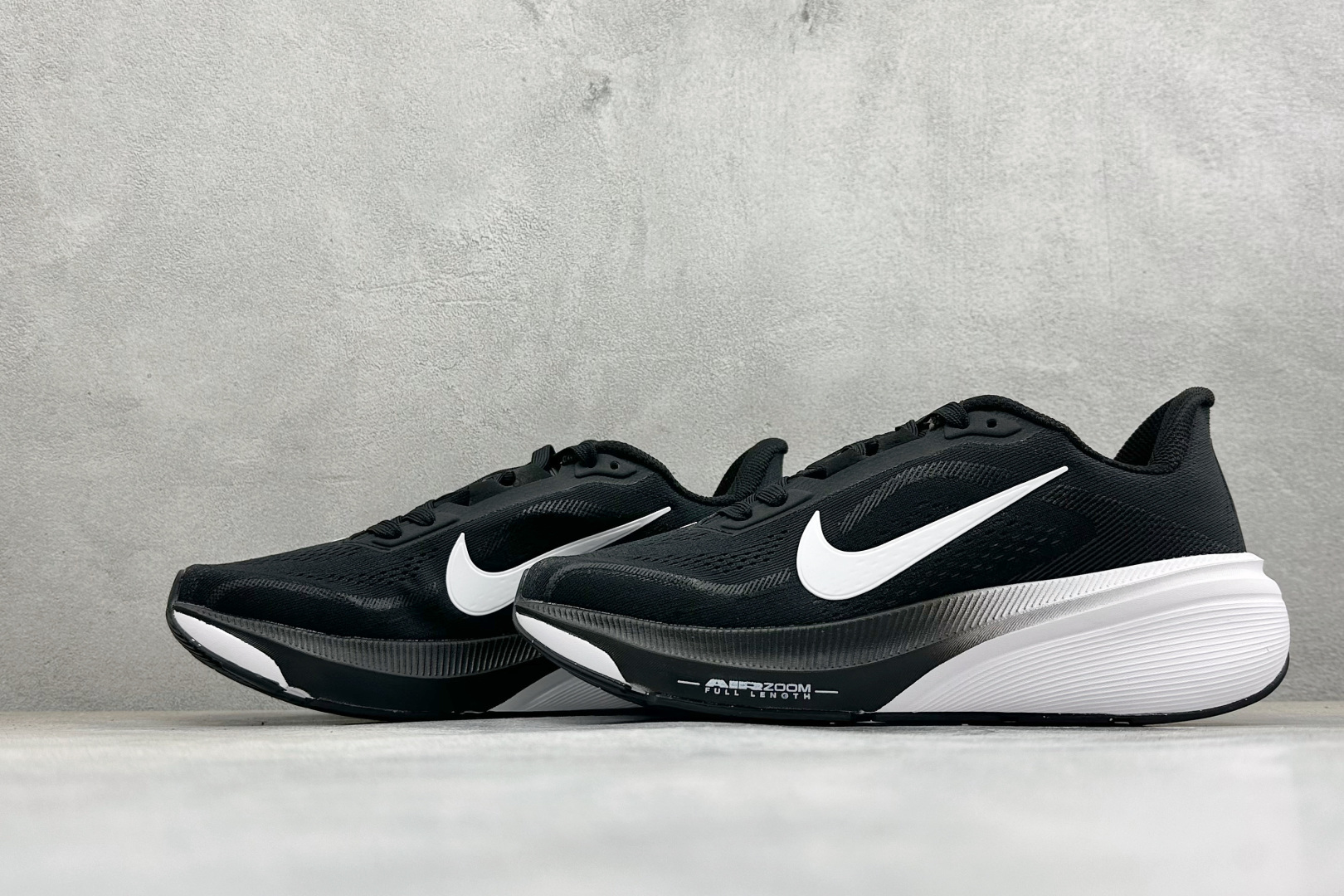 HY版Nike Air Zoom Pegasus 42 耐克网面透气轻便耐磨跑鞋 货号：IB1881-001 尺码：36