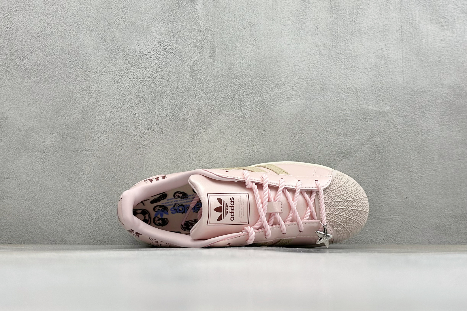 Adidas Originals SUPERSTAR II W 贝壳头系列 三叶草低帮经典百搭休闲运动板鞋 货号：LB9