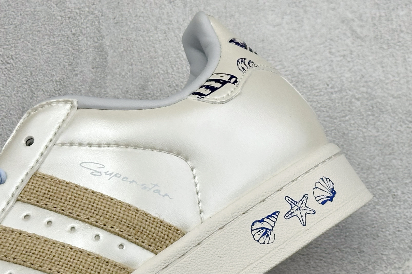 Adidas Originals SUPERSTAR II W 贝壳头系列 三叶草低帮经典百搭休闲运动板鞋 货号：LB9
