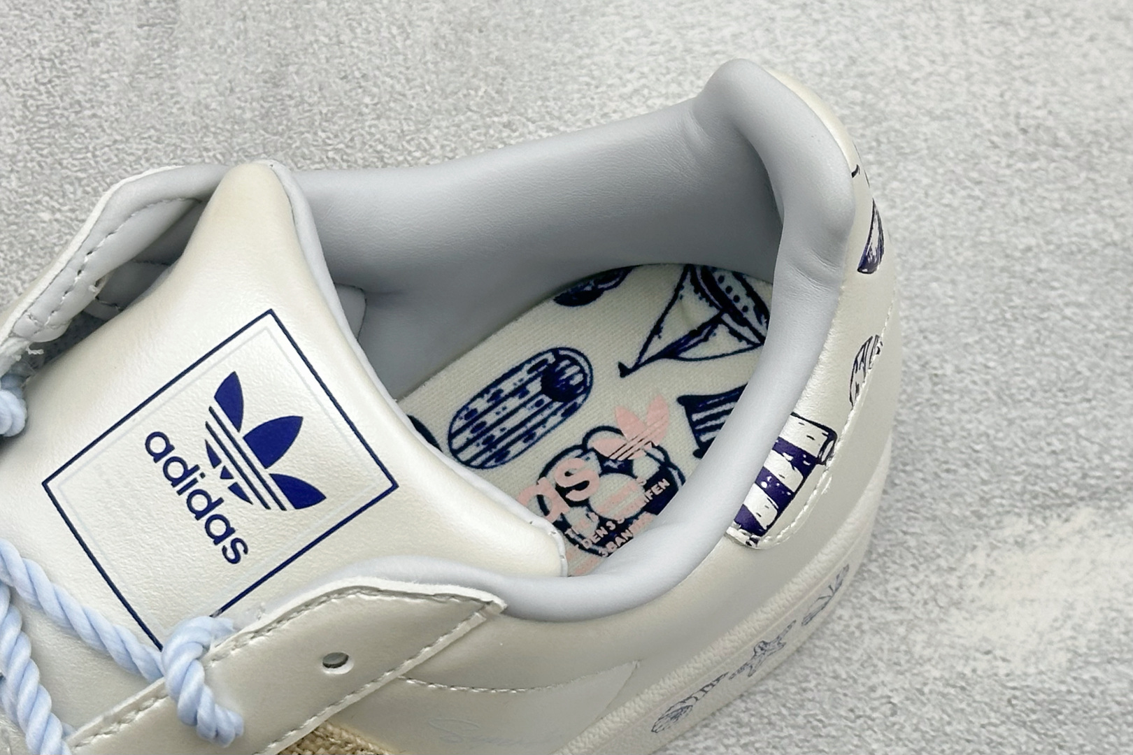Adidas Originals SUPERSTAR II W 贝壳头系列 三叶草低帮经典百搭休闲运动板鞋 货号：LB9