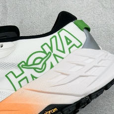 HOKA ONE ONE SPEEDGOAT 7 舒适百搭越野跑鞋 J-FRAME™M结构拥有专利认证,避免防过度内 旋 HOKA ONE ONE SPEEDGOAT 7 舒适百搭越野跑鞋 J-FRAME™M结构拥有专利认证,避免防过度内 旋