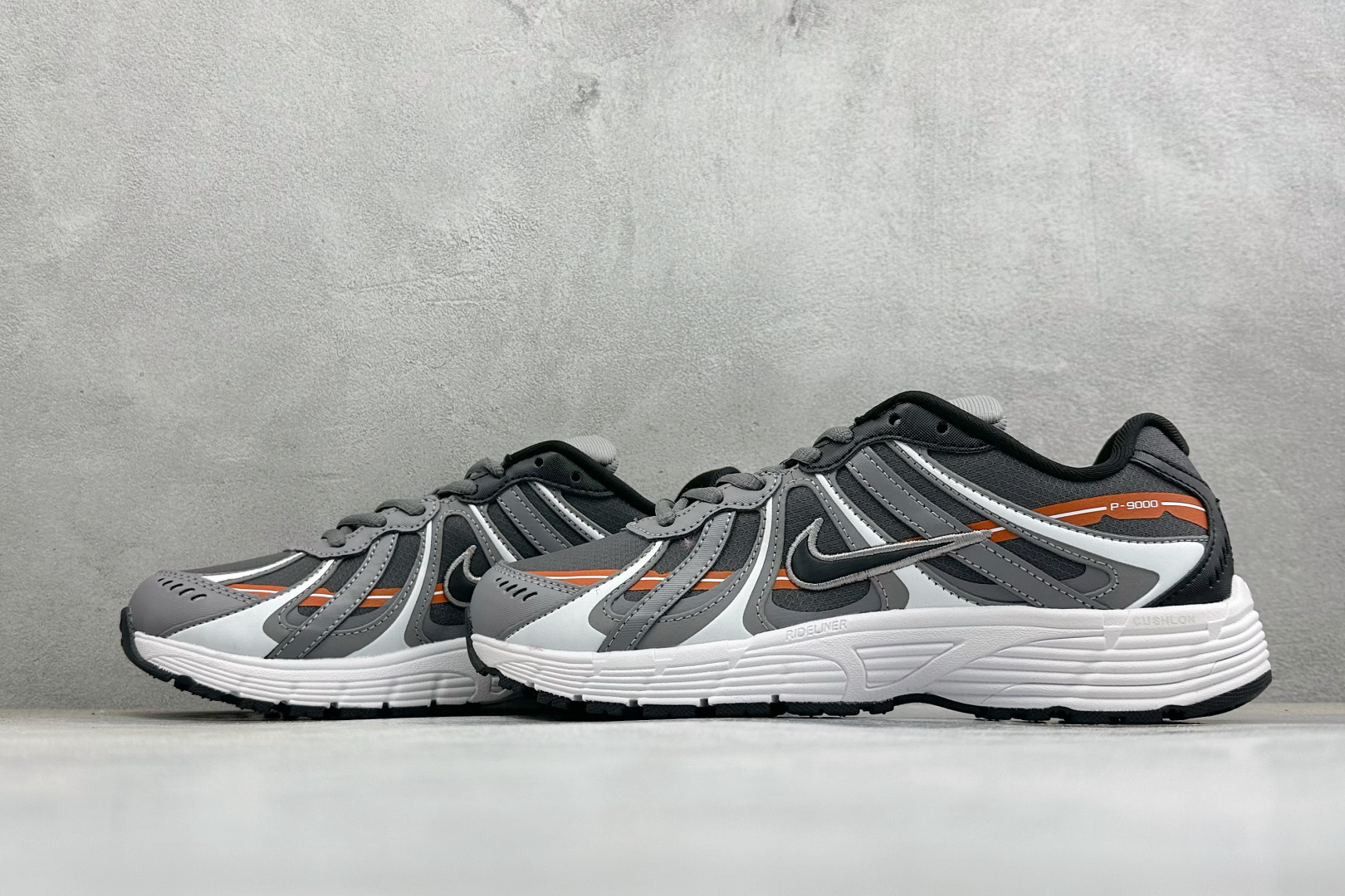 NIKE P-9000 复古休闲 耐克 低帮休闲城市通勤跑步鞋 货号: IZ4752-003 尺码: 36-45没半码 