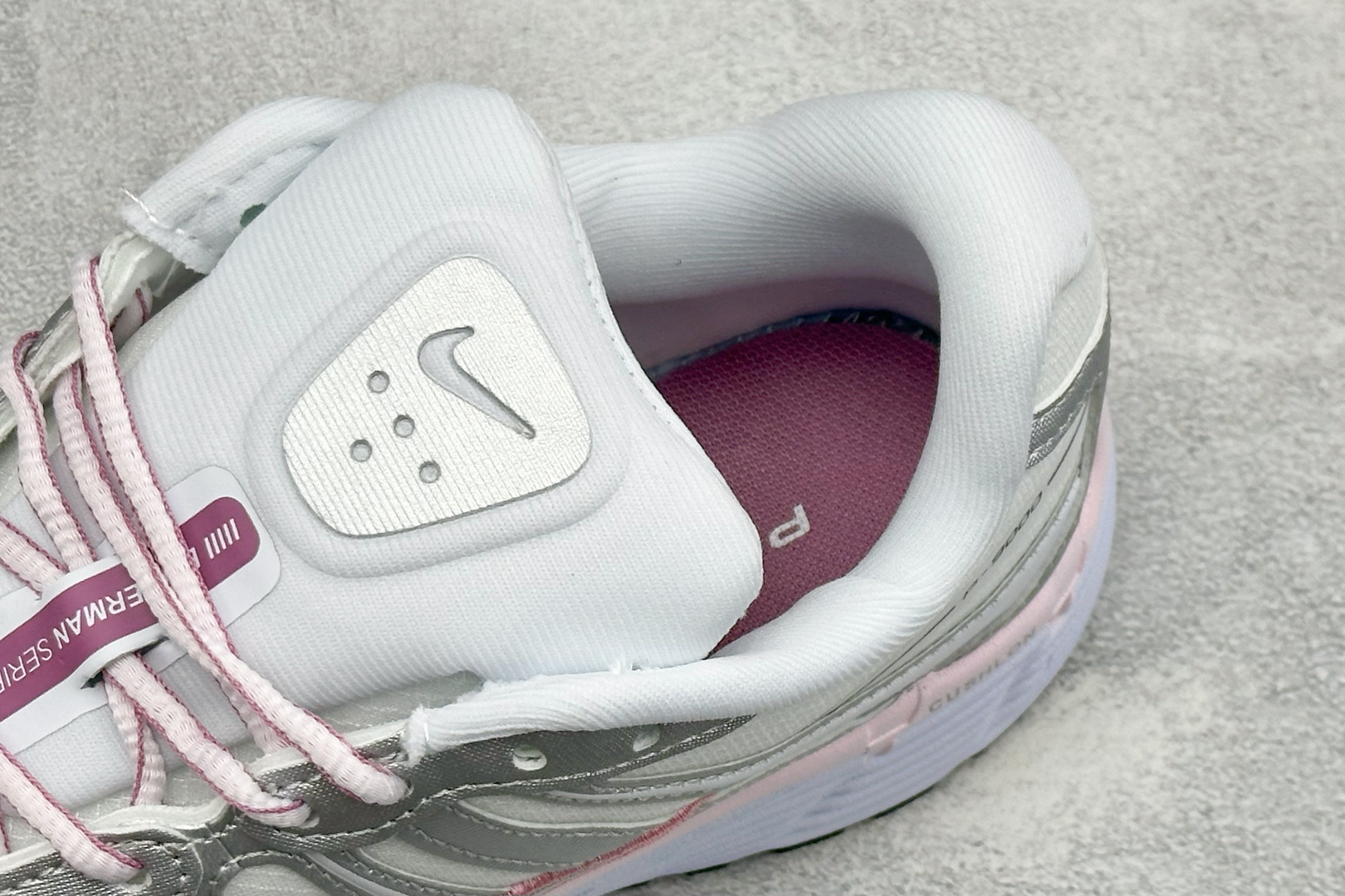 NIKE P-9000 复古休闲 耐克 低帮休闲城市通勤跑步鞋 货号: IZ4751-809 尺码: 36-45没半码 