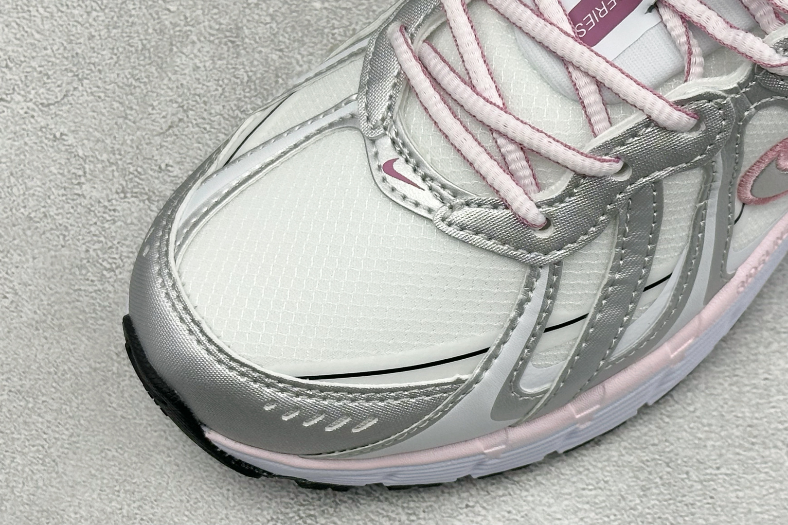 NIKE P-9000 复古休闲 耐克 低帮休闲城市通勤跑步鞋 货号: IZ4751-809 尺码: 36-45没半码 