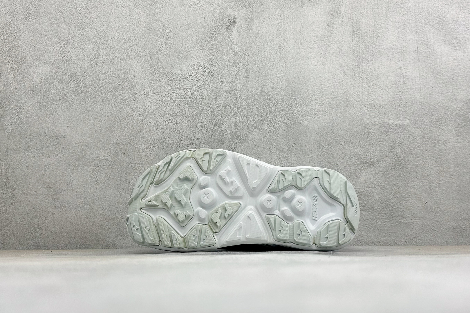 XB版M HOKA Hopara 2霍帕拉 透气涉水防滑溯溪凉鞋 货号: -INM 尺码：36-45 