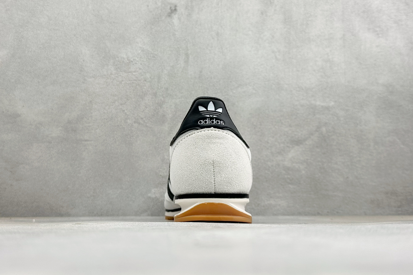 ML版AD Originals SL 72 RS 休闲防滑耐磨低帮板鞋 经典低帮设计和橡胶外底,采用舒爽尼龙鞋面,绒面革 ML版AD Originals SL 72 RS 休闲防滑耐磨低帮板鞋 经典低帮设计和橡胶外底,采用舒爽尼龙鞋面,绒面革